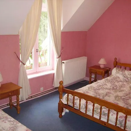 A Avec Jardin Privatif, Cheminee, Wifi Et Animaux Admis - Fr-1-376-77 Holiday home Saint-Etienne-au-Mont