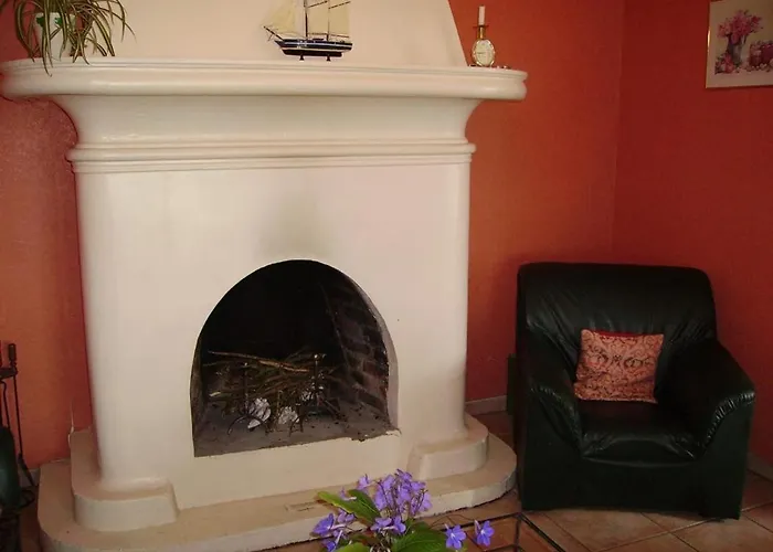 à Saint-étienne-au-mont Avec Jardin Privatif, Cheminée, Wifi Et Animaux Admis - Fr-1-376-77 Saint-Étienne-au-Mont